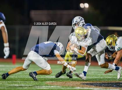 Thumbnail 1 in Central Catholic vs. Holy Cross photogallery.