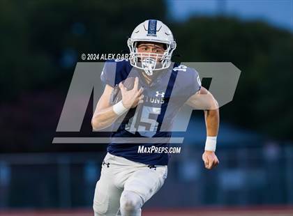 Thumbnail 2 in Central Catholic vs. Holy Cross photogallery.
