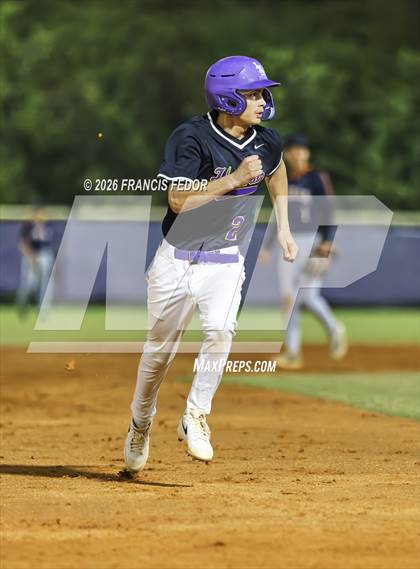 Thumbnail 1 in Morgan @ Lennard photogallery.