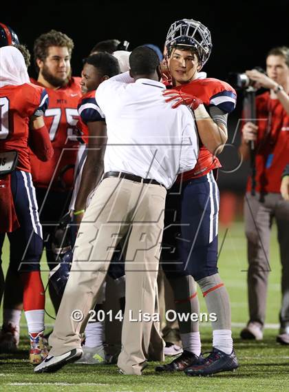 Thumbnail 2 in Boyd vs Plano photogallery.