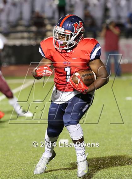 Thumbnail 2 in Boyd vs Plano photogallery.