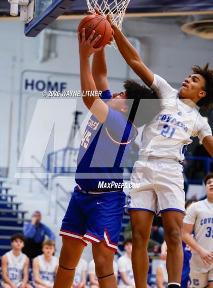 Thumbnail 2 in FR: Conner vs Covington Catholic photogallery.