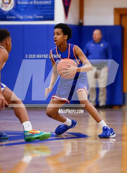Thumbnail 1 in FR: Conner vs Covington Catholic photogallery.