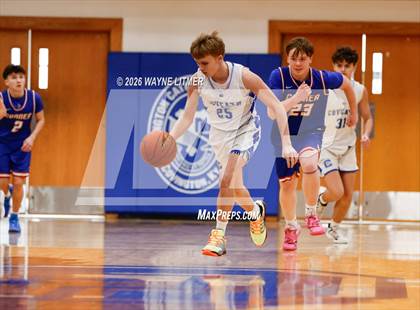 Thumbnail 1 in FR: Conner vs Covington Catholic photogallery.