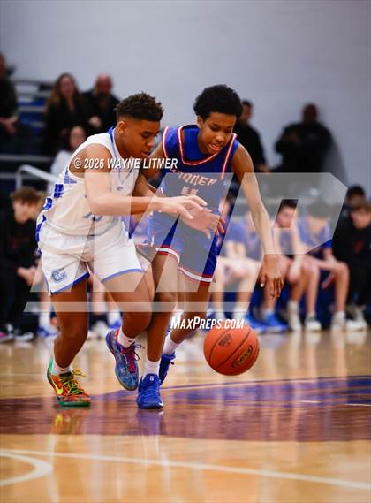 Thumbnail 1 in FR: Conner vs Covington Catholic photogallery.