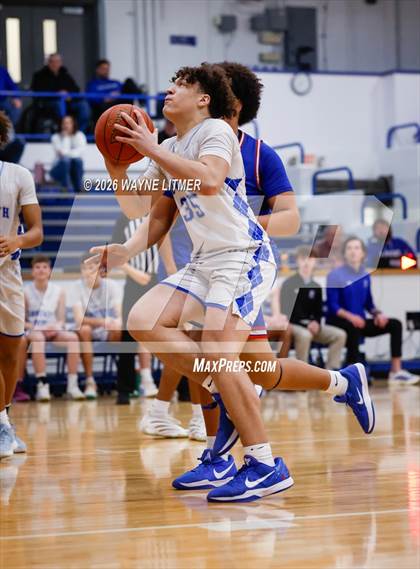 Thumbnail 3 in FR: Conner vs Covington Catholic photogallery.