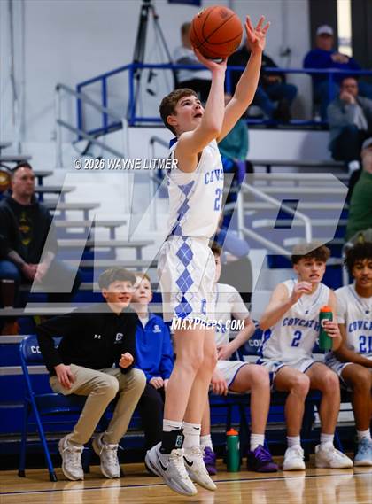 Thumbnail 2 in FR: Conner vs Covington Catholic photogallery.