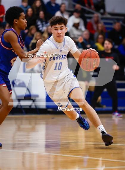 Thumbnail 1 in FR: Conner vs Covington Catholic photogallery.