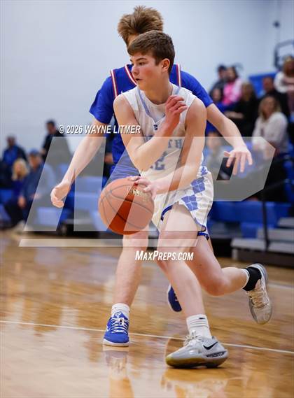 Thumbnail 3 in FR: Conner vs Covington Catholic photogallery.