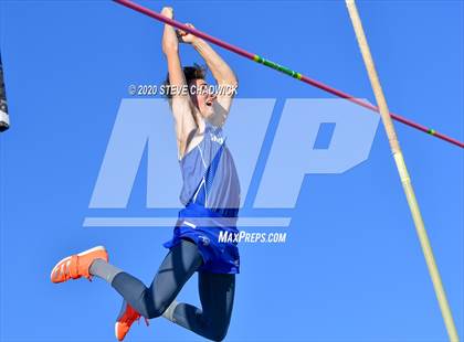 Thumbnail 2 in 5th Annual Small School Invitational (Pole Vault) photogallery.