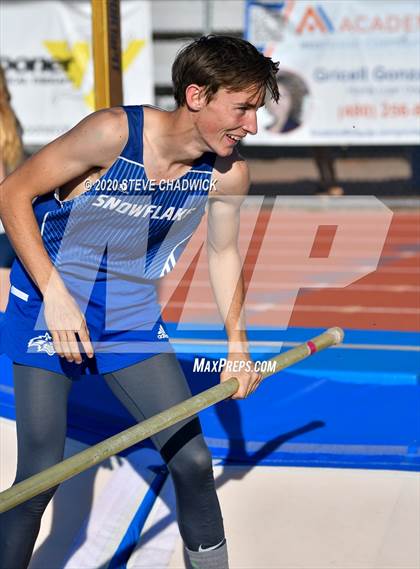 Thumbnail 2 in 5th Annual Small School Invitational (Pole Vault) photogallery.