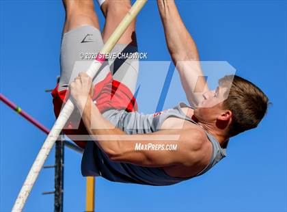 Thumbnail 2 in 5th Annual Small School Invitational (Pole Vault) photogallery.