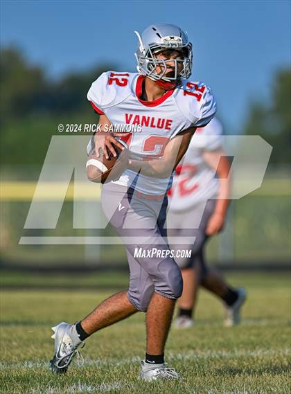 Thumbnail 2 in Vanlue @ Millersport photogallery.