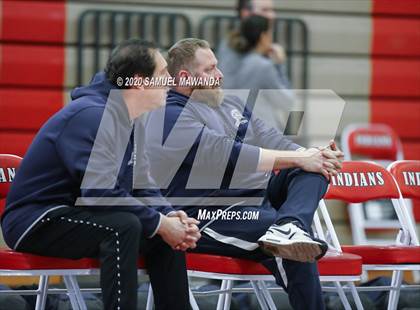 Thumbnail 2 in Saugus vs. Flintridge Prep (West Coast Holiday Festival) photogallery.