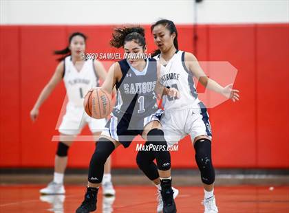 Thumbnail 1 in Saugus vs. Flintridge Prep (West Coast Holiday Festival) photogallery.