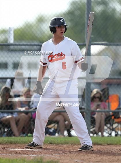 Thumbnail 2 in Bishop Ready vs Amanda-Clearcreek (OHSAA D3 Sectional Playoff) photogallery.