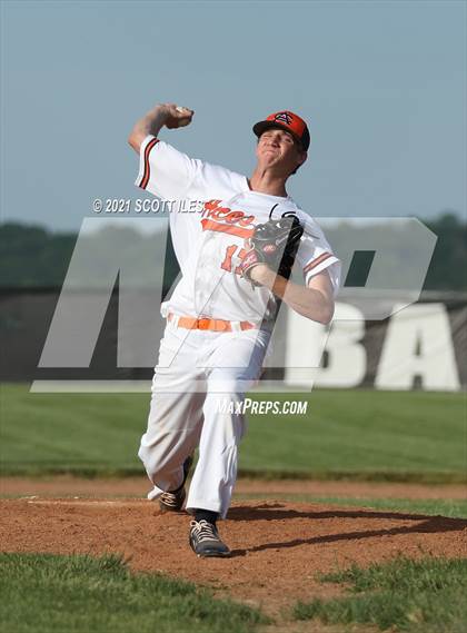 Thumbnail 2 in Bishop Ready vs Amanda-Clearcreek (OHSAA D3 Sectional Playoff) photogallery.