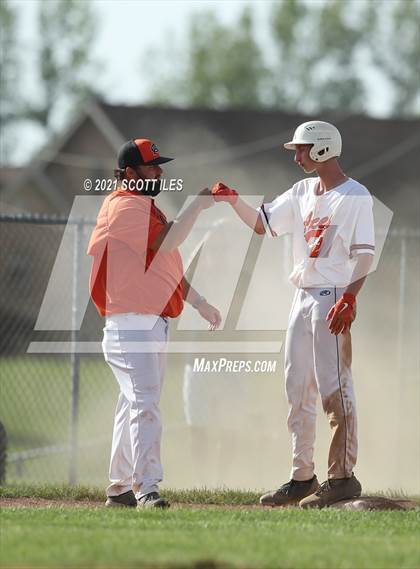 Thumbnail 1 in Bishop Ready vs Amanda-Clearcreek (OHSAA D3 Sectional Playoff) photogallery.