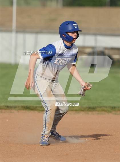 Thumbnail 1 in Bishop Ready vs Amanda-Clearcreek (OHSAA D3 Sectional Playoff) photogallery.