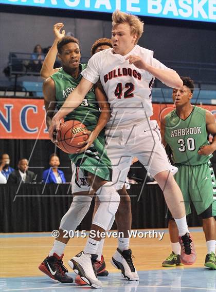 Thumbnail 2 in Terry Sanford vs. Ashbrook (NCHSAA 3A Final) photogallery.