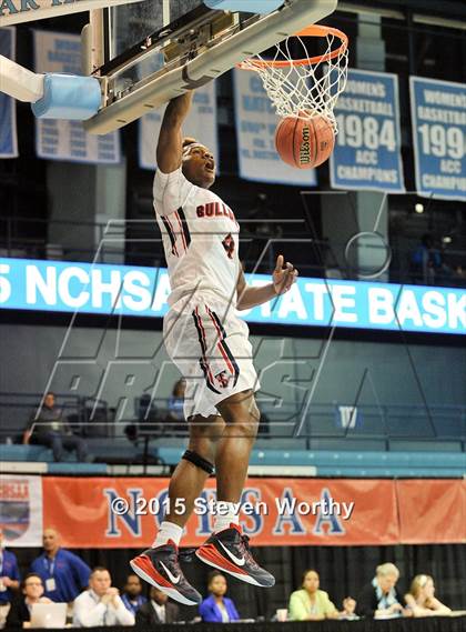 Thumbnail 2 in Terry Sanford vs. Ashbrook (NCHSAA 3A Final) photogallery.