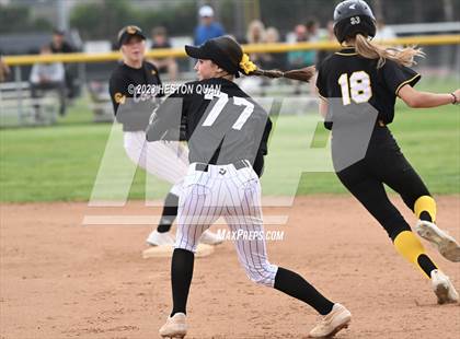 Thumbnail 3 in El Capitan @ Capistrano Valley (CIF State D2 SoCal Regional Playoff) photogallery.