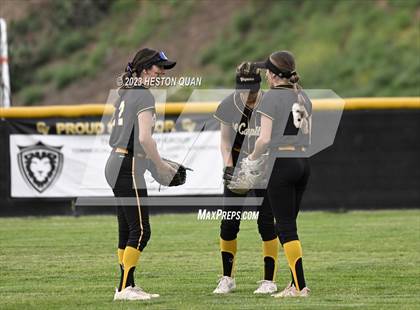 Thumbnail 3 in El Capitan @ Capistrano Valley (CIF State D2 SoCal Regional Playoff) photogallery.
