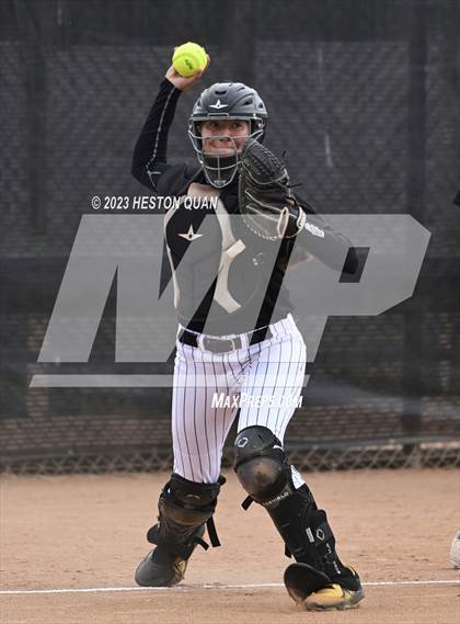 Thumbnail 3 in El Capitan @ Capistrano Valley (CIF State D2 SoCal Regional Playoff) photogallery.