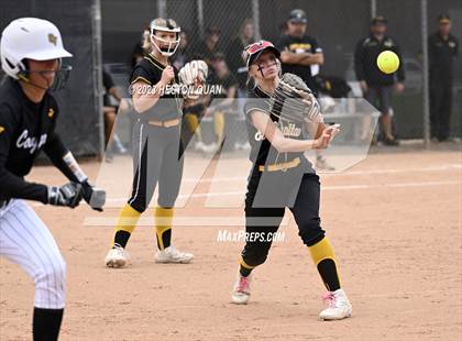 Thumbnail 3 in El Capitan @ Capistrano Valley (CIF State D2 SoCal Regional Playoff) photogallery.
