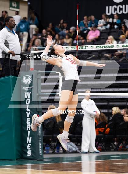 Thumbnail 2 in Orem vs. Lone Peak photogallery.