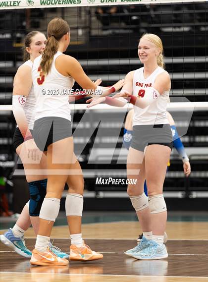 Thumbnail 3 in Orem vs. Lone Peak photogallery.
