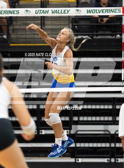 Thumbnail 1 in Orem vs. Lone Peak photogallery.