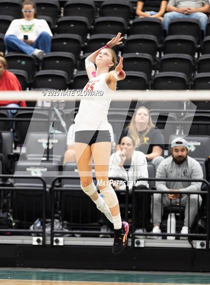 Thumbnail 2 in Orem vs. Lone Peak photogallery.