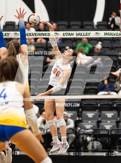 Thumbnail 3 in Orem vs. Lone Peak photogallery.