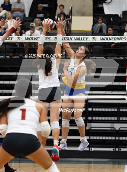 Thumbnail 2 in Orem vs. Lone Peak photogallery.