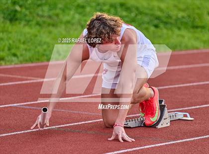 Thumbnail 2 in Eagle No Tax Relays (4x200M) photogallery.