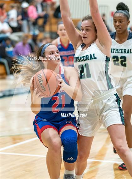 Thumbnail 3 in Roncalli @ Cathedral photogallery.