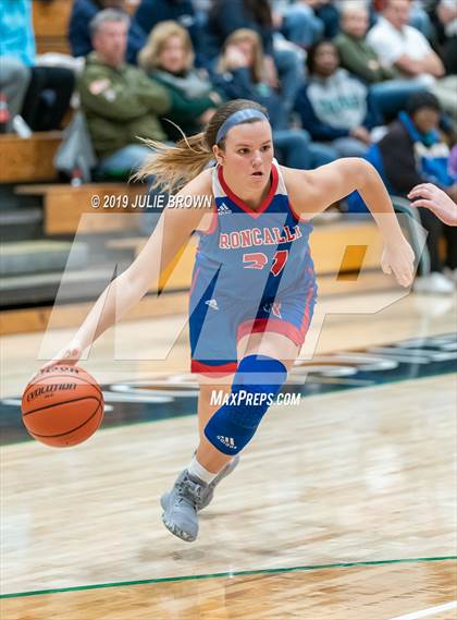 Thumbnail 2 in Roncalli @ Cathedral photogallery.