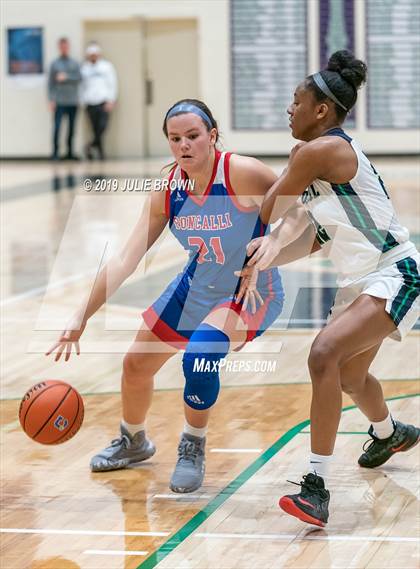 Thumbnail 1 in Roncalli @ Cathedral photogallery.