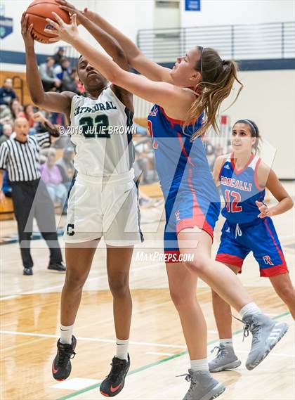 Thumbnail 1 in Roncalli @ Cathedral photogallery.