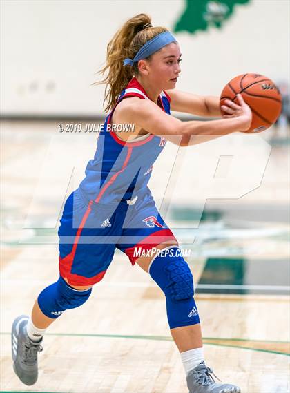 Thumbnail 1 in Roncalli @ Cathedral photogallery.