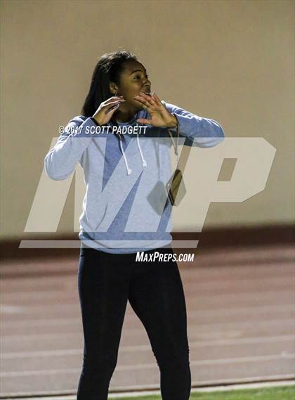 Thumbnail 3 in Mount Miguel @ Escondido (CIF SDS D3 First Round Playoff) photogallery.
