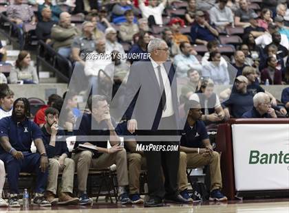 Thumbnail 3 in Althoff Catholic vs. Teutopolis (IHSA Class 2A Super-Sectionals) photogallery.