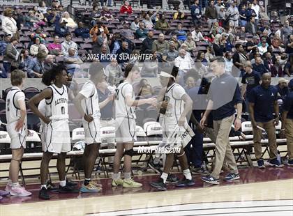 Thumbnail 1 in Althoff Catholic vs. Teutopolis (IHSA Class 2A Super-Sectionals) photogallery.