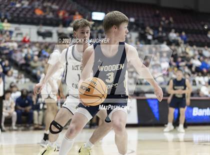 Thumbnail 3 in Althoff Catholic vs. Teutopolis (IHSA Class 2A Super-Sectionals) photogallery.