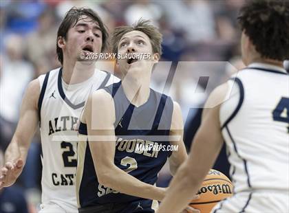 Thumbnail 2 in Althoff Catholic vs. Teutopolis (IHSA Class 2A Super-Sectionals) photogallery.