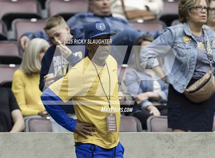 Thumbnail 2 in Althoff Catholic vs. Teutopolis (IHSA Class 2A Super-Sectionals) photogallery.