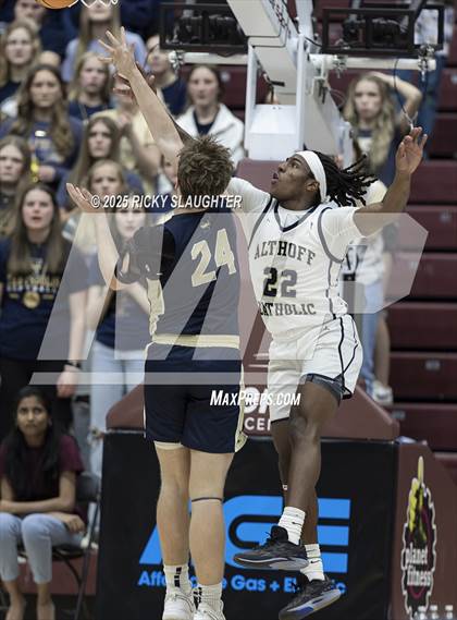 Thumbnail 2 in Althoff Catholic vs. Teutopolis (IHSA Class 2A Super-Sectionals) photogallery.