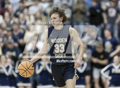Thumbnail 1 in Althoff Catholic vs. Teutopolis (IHSA Class 2A Super-Sectionals) photogallery.