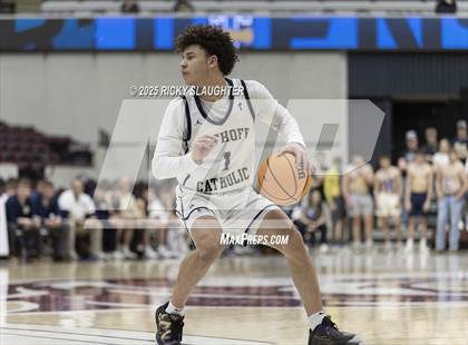 Thumbnail 1 in Althoff Catholic vs. Teutopolis (IHSA Class 2A Super-Sectionals) photogallery.